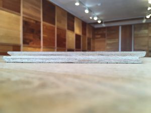 複合合板フロアーの断面