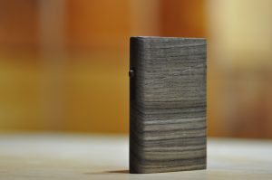 タモ埋もれ木