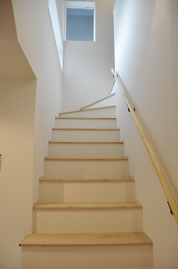 シルキーメイプル階段材 (9)