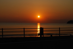 由比ガ浜の夕日