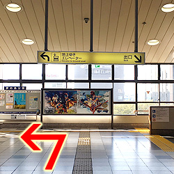 新木場駅改札を出たところの画像